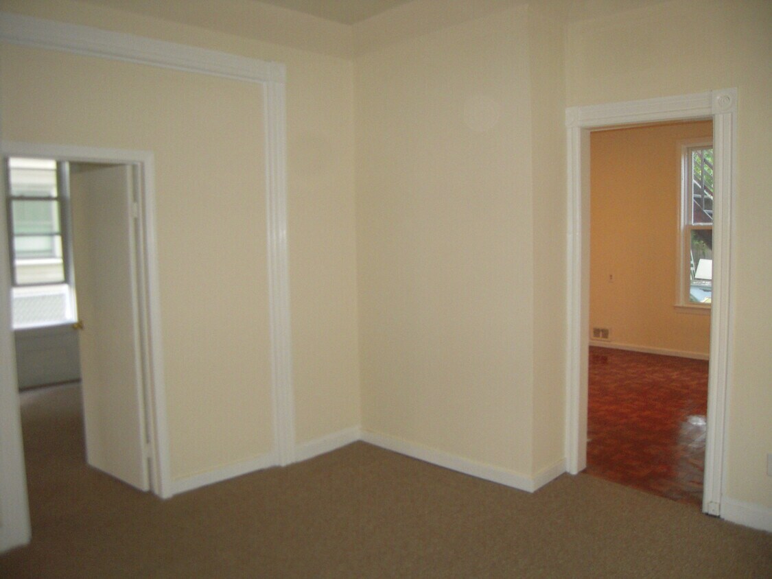 Living Room - 15 Elizabeth St