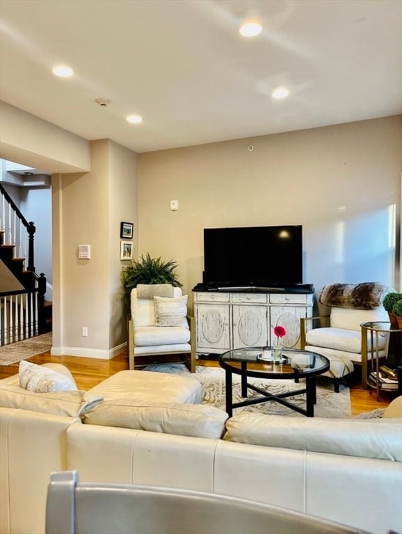 Foto del edificio - 236-238 E St