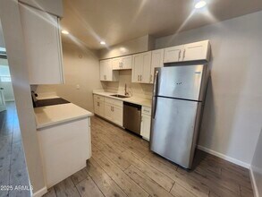 Building Photo - 4310 N 23rd Ave