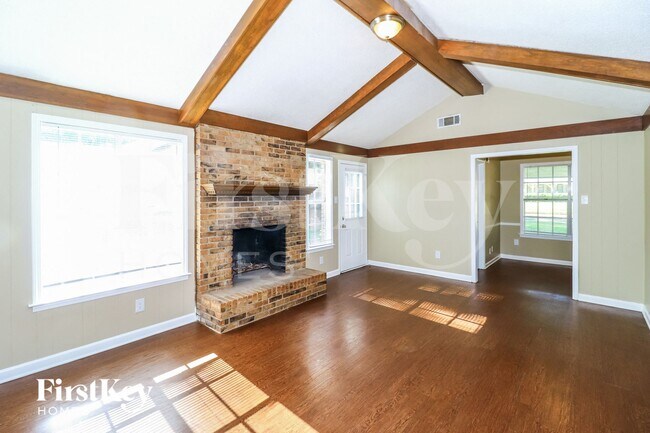 Foto del edificio - 3511 Morning Light Dr