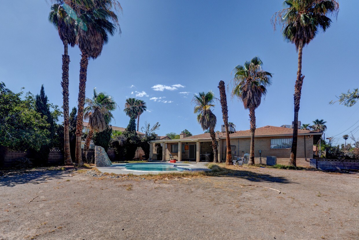 Foto principal - 3485 Shamrock Ave