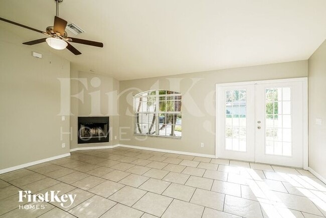 Foto del edificio - 6109 Higgins Ave