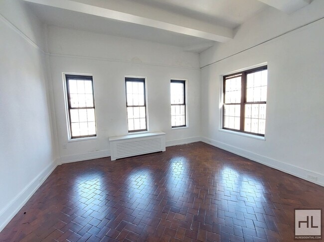 Building Photo - WEST 73 STREET