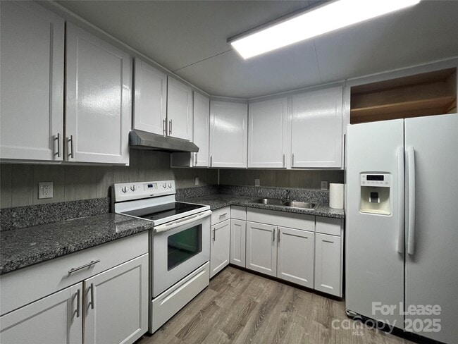 Foto del edificio - 4723 Linden St