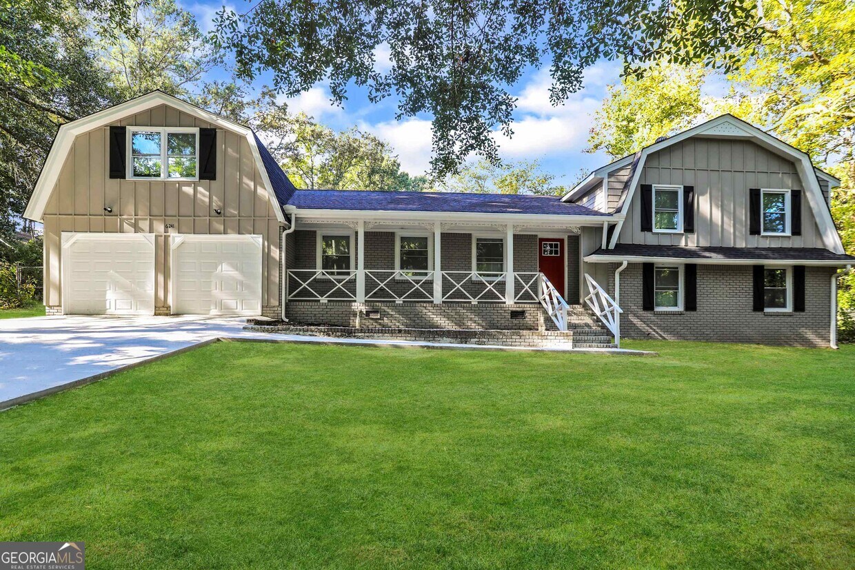 Foto principal - 6241 Greenbrook Cir