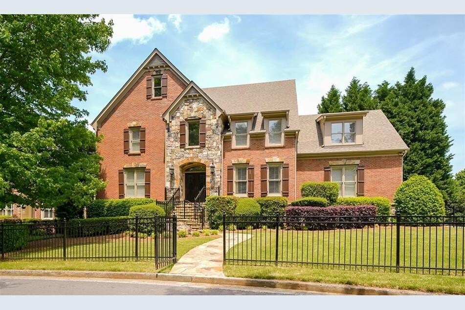 Foto principal - 2240 Simpson Rd SE