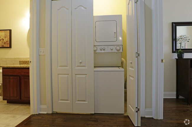 Interior Photo - Summit Ridge Luxury Apartments