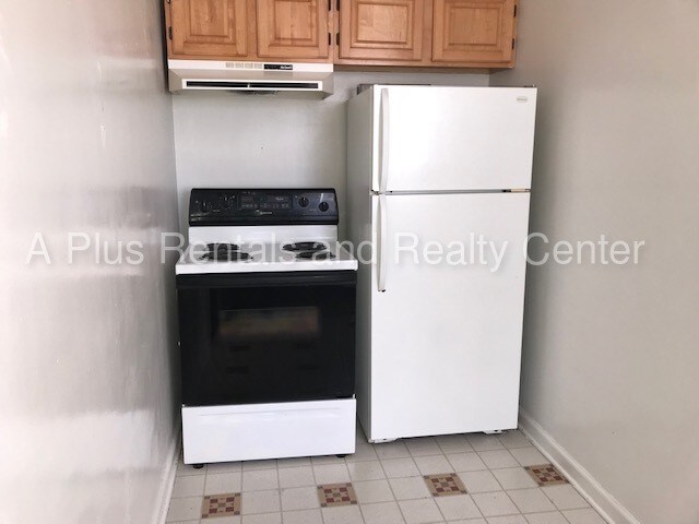Building Photo - Cute 2 BD home for rent