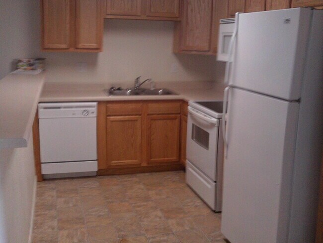 Foto del edificio - 3 bed 2 Bath duplex!