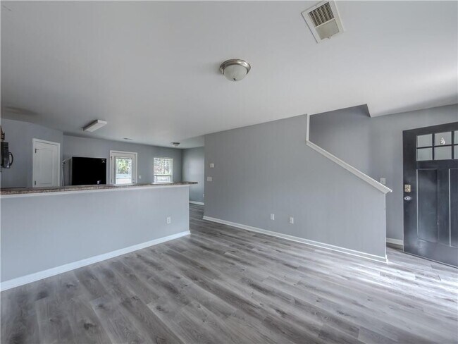 Building Photo - 340 Arthurs Ln