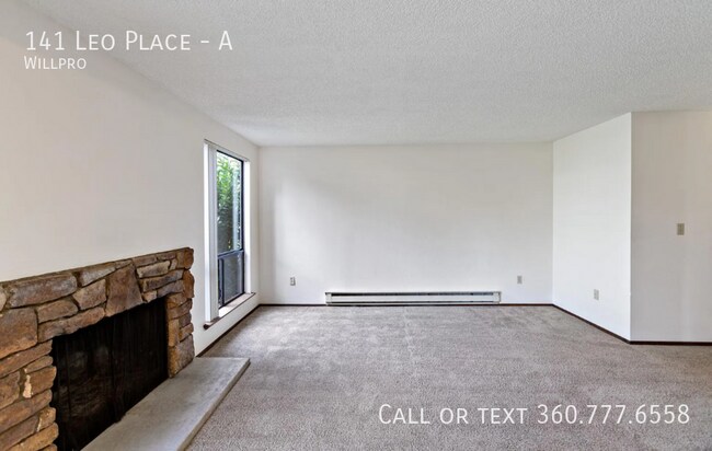 Building Photo - 141 Leo Pl