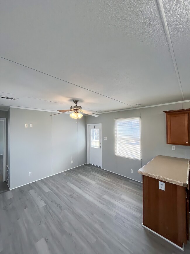 Building Photo - 110 N Michigan St