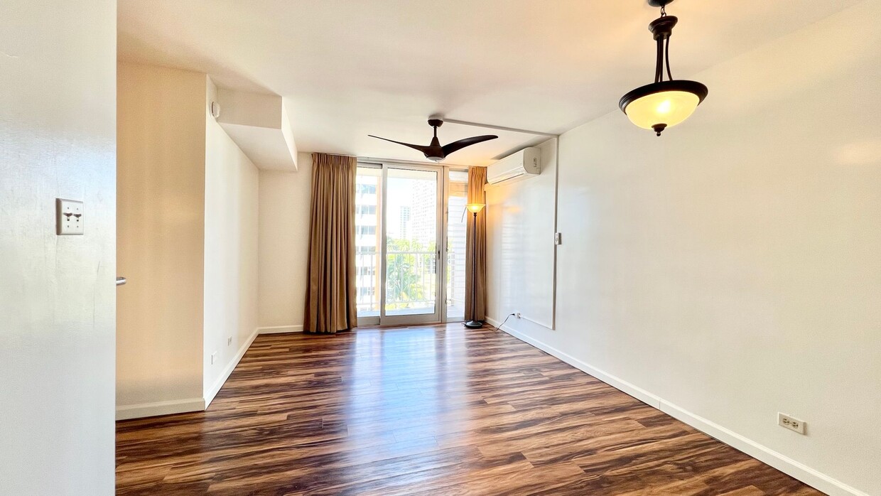 Primary Photo - UPDATED 2 BEDROOM UNIT IN CONVENIENT PUNAHOU