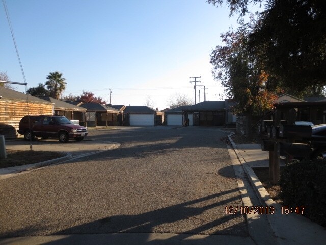  - 1100-1142 S Liberty St