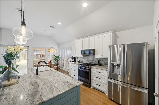 Foto del edificio - 11110 Jadestone Creek Ln