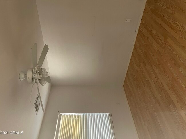 Building Photo - 10642 E Arbor Ave