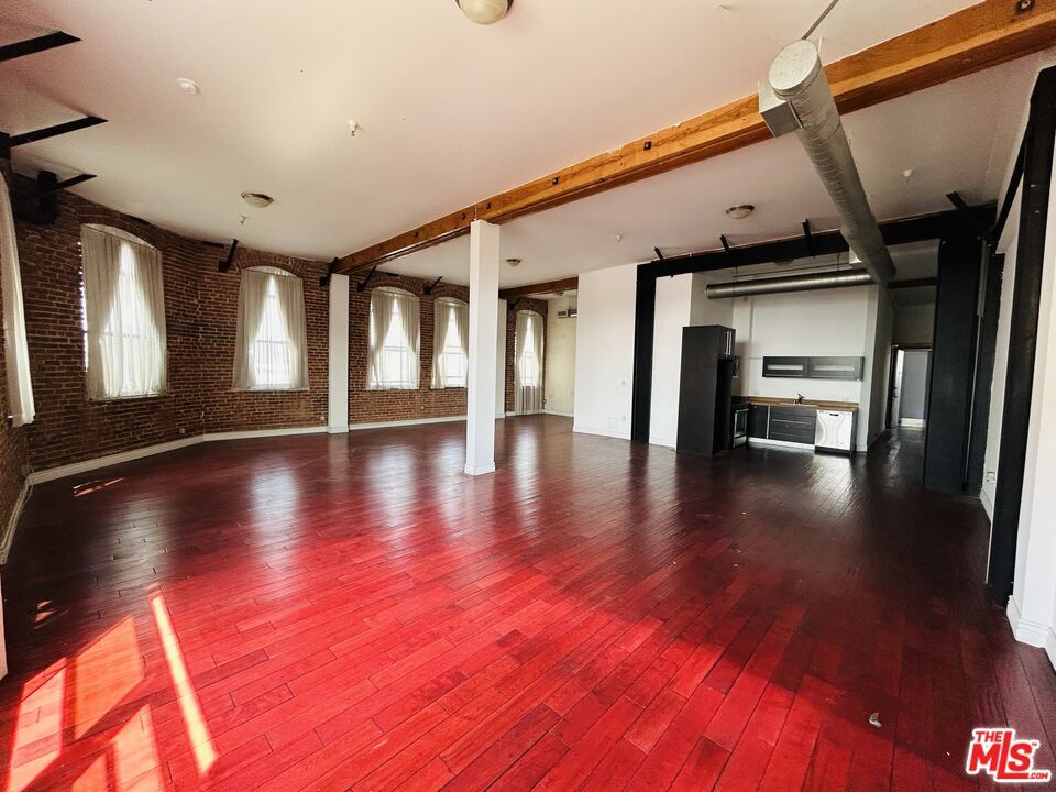 Foto principal - 652 Mateo St