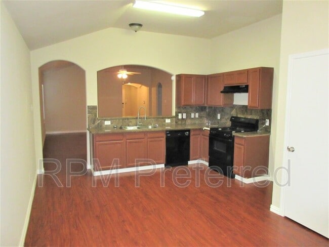 Building Photo - 21226 Wortham Oaks Dr