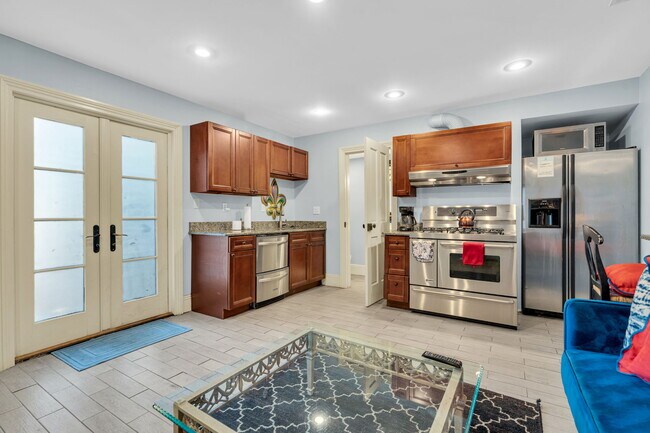 Foto del edificio - 1839 Esplanade Ave