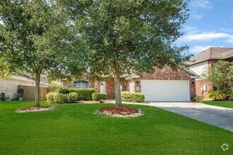 Building Photo - 405 Magnolia Estates Dr
