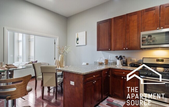 Foto del edificio - 3507 N Elston Ave