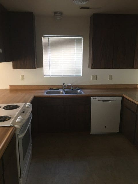 Primary Photo - Nice 3 bedroom condo in Ukiah