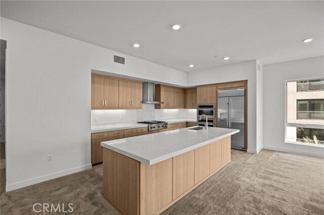 Building Photo - 2500 Rivington