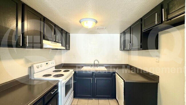 Foto del edificio - 2662 N 43rd Ave