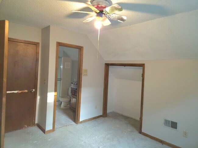 Foto del edificio - 13306 W 112th St