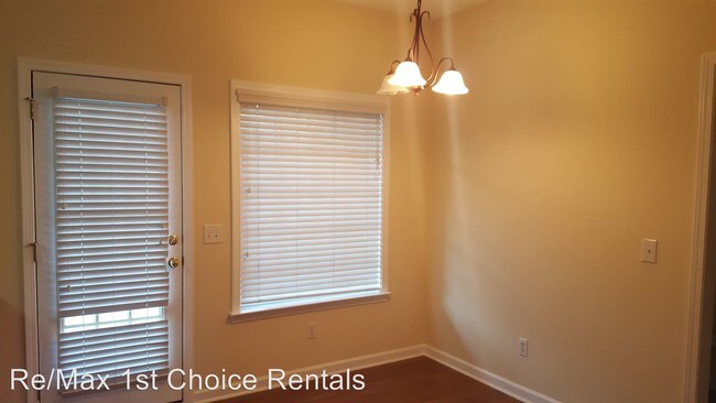 Foto del edificio - 3 br, 2 bath House - 200 Haydon Court