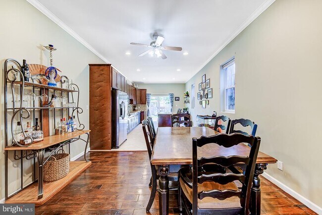Foto del edificio - 2608 Edgemont St