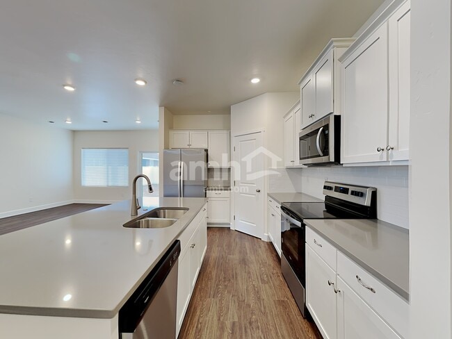 Building Photo - 5081 W White Ash Ct
