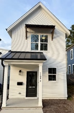 Building Photo - 1108 Rand St