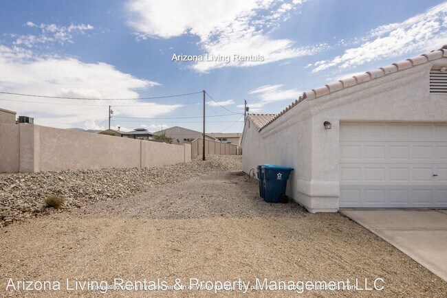 Building Photo - 3 br, 2 bath House - 810 Yattahhey Drive
