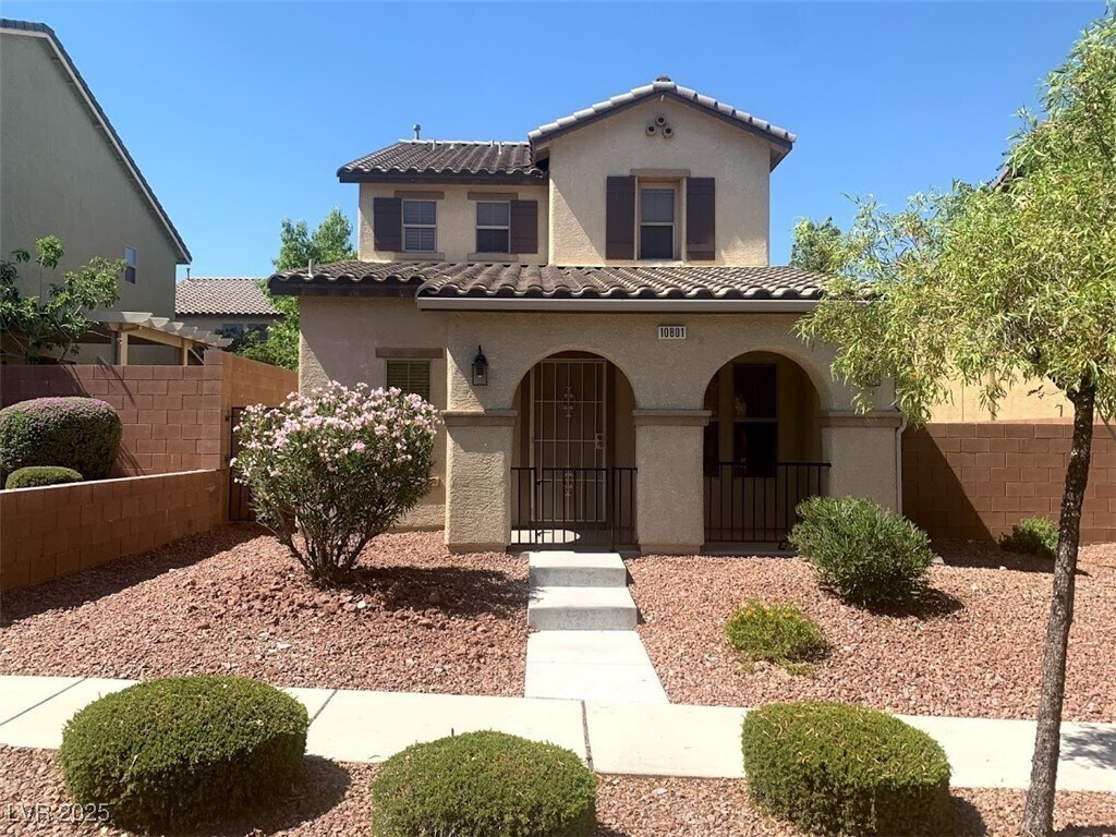 Foto principal - 10801 Cape Shore Ave