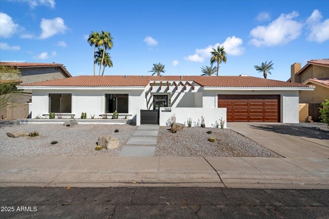 Building Photo - 7553 E Woodshire Cove