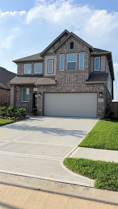 Foto del edificio - 2323 Garden Arbor Ln