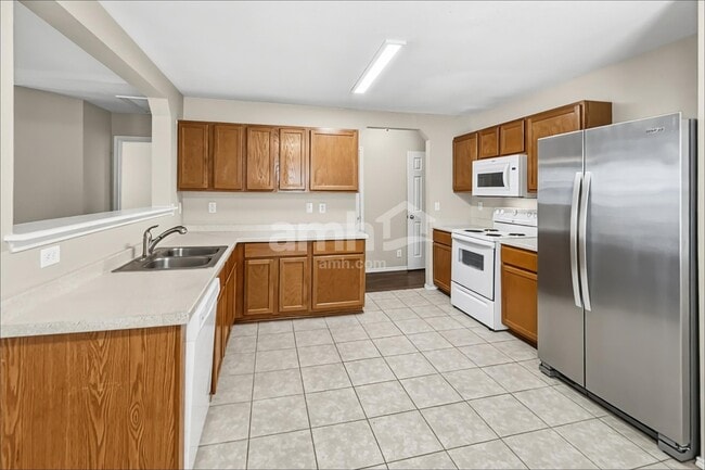 Building Photo - 8438 Silver Brush