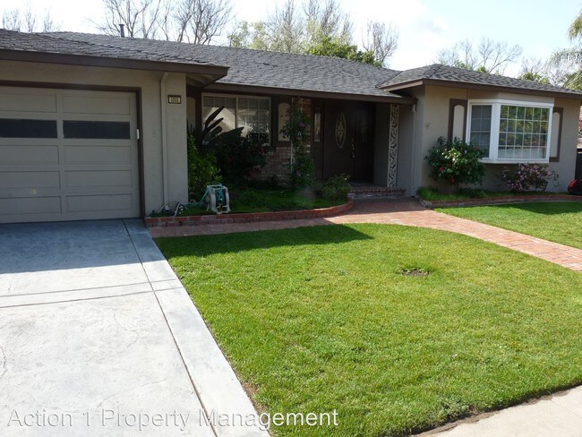 Foto del edificio - 5006 Hummingbird Rd