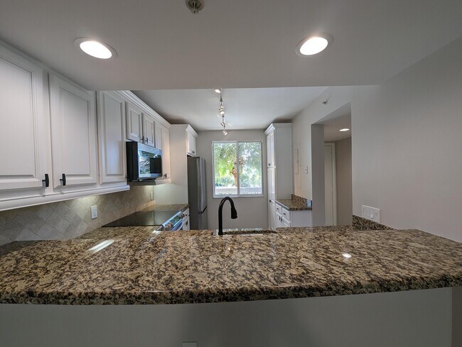 Foto del edificio - 2001 Marina Isle Way