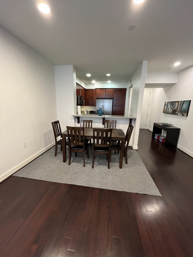 Dining Area - 14412 Killion St