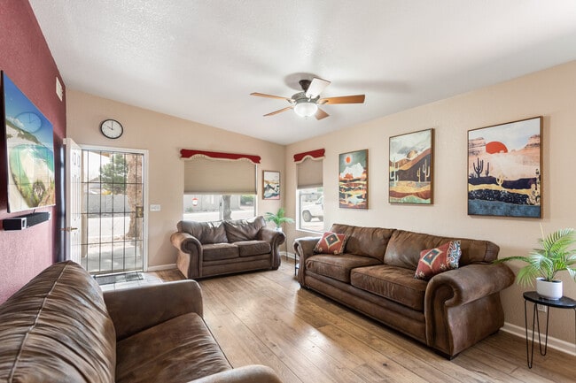Building Photo - 4437 Territorial Loop