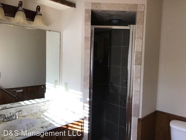 Building Photo - 3 br, 2 bath House - 2409 SW 92nd Street