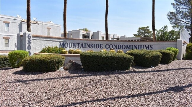 Foto del edificio - 6800 E Lake Mead Blvd