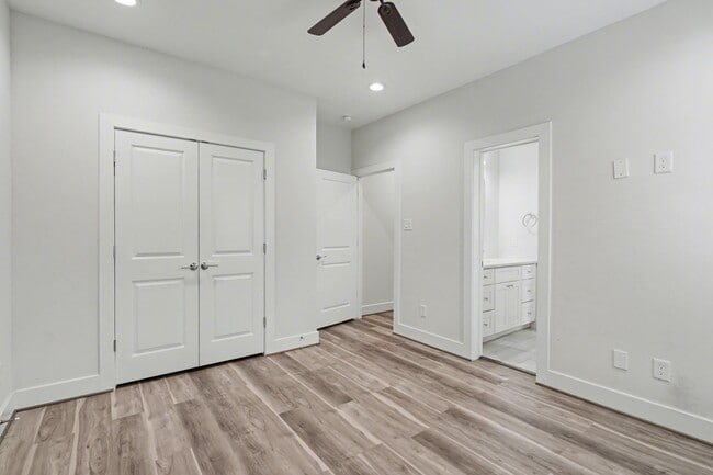 Foto del edificio - 2502 W Tidwell Rd