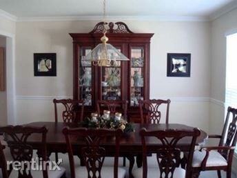 Foto del edificio - 4 br, 2.5 bath House - 4011 South Shore