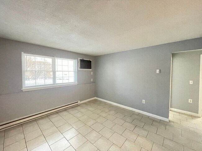 Foto del edificio - 179 Loudon Rd