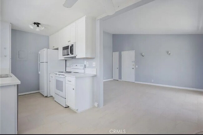 Foto del edificio - 23232 Orange Ave