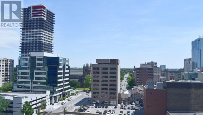 Building Photo - 500-1500 Talbot St
