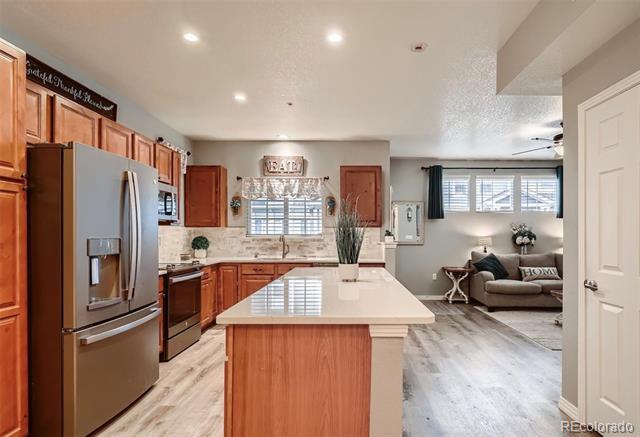 Foto del edificio - 9451 Ashbury Cir